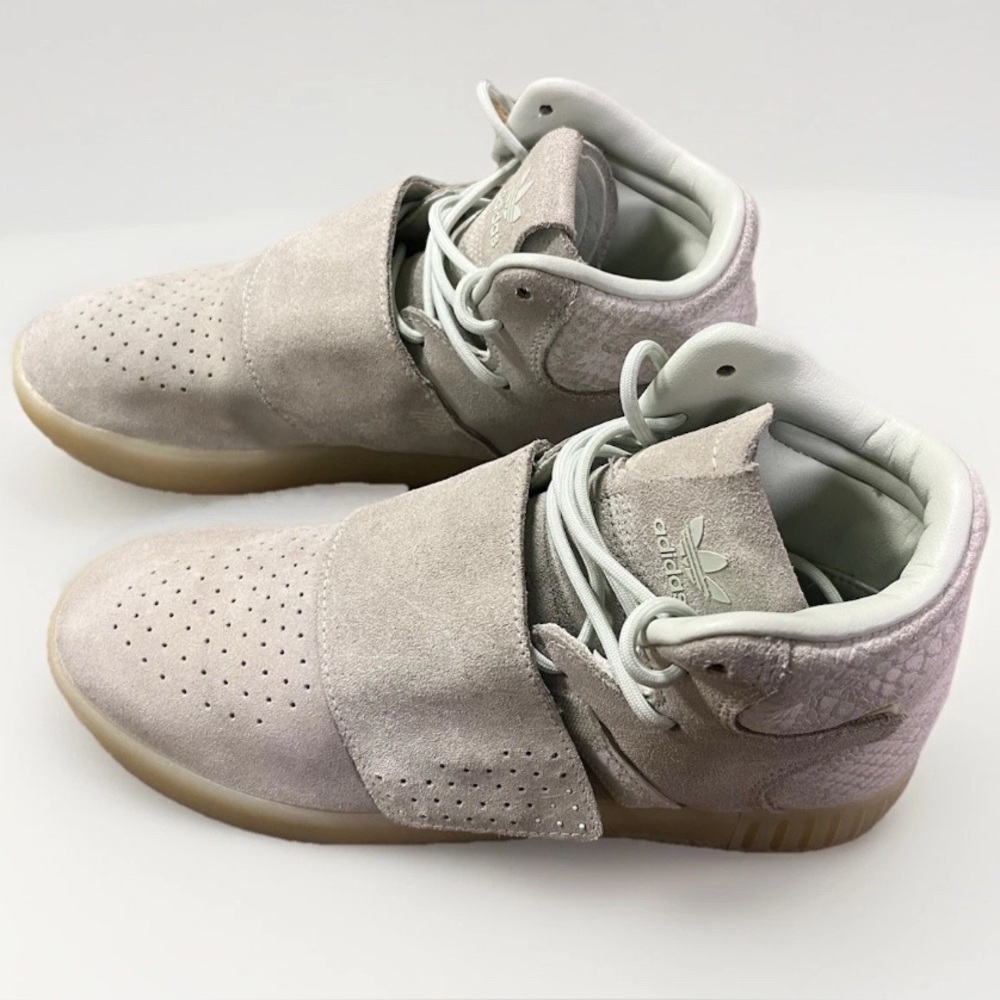 Adidas Men's Tubular Invader Suede Strap Light Blue Mids CG5091 Size: 6 Shoes